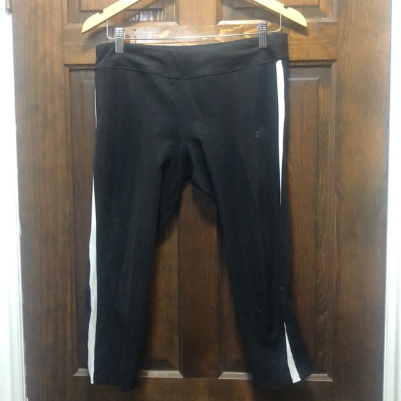 Adidas Capri running shorts/pants - Picture 1 of 6